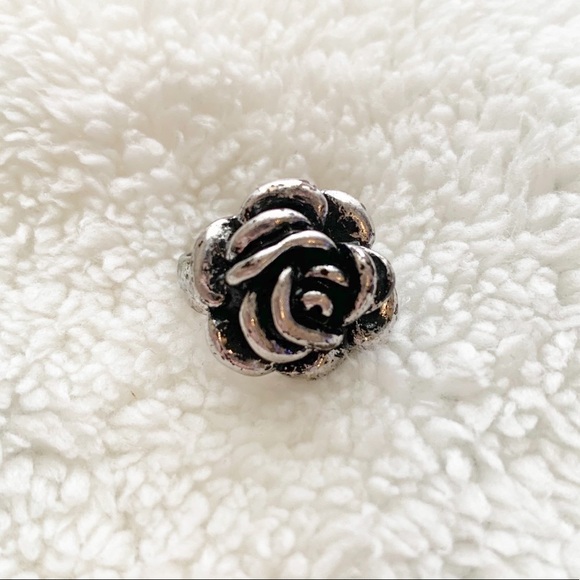 Rustic rose ring🌹 - Picture 1 of 5